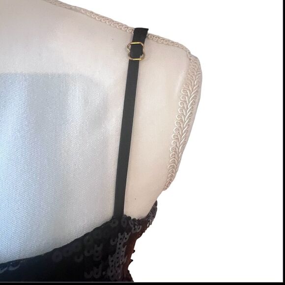 NWT WeWoreWhat Sequin Midi Dress in black size 8 women's - Picture 8 of 12